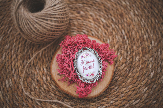 Brosa pentru buchet personalizata "Mireasa fericita"