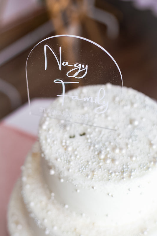Cake topper personalizat din plexiglass