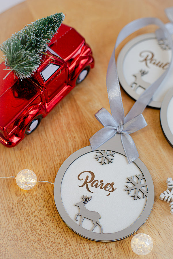 Glob personalizat cu nume "Poveste de iarna"