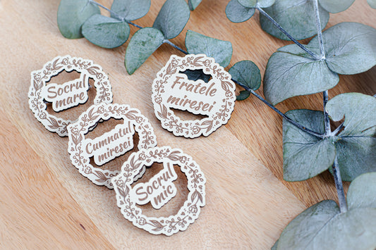 Insigna personalizata "Floral wreath"