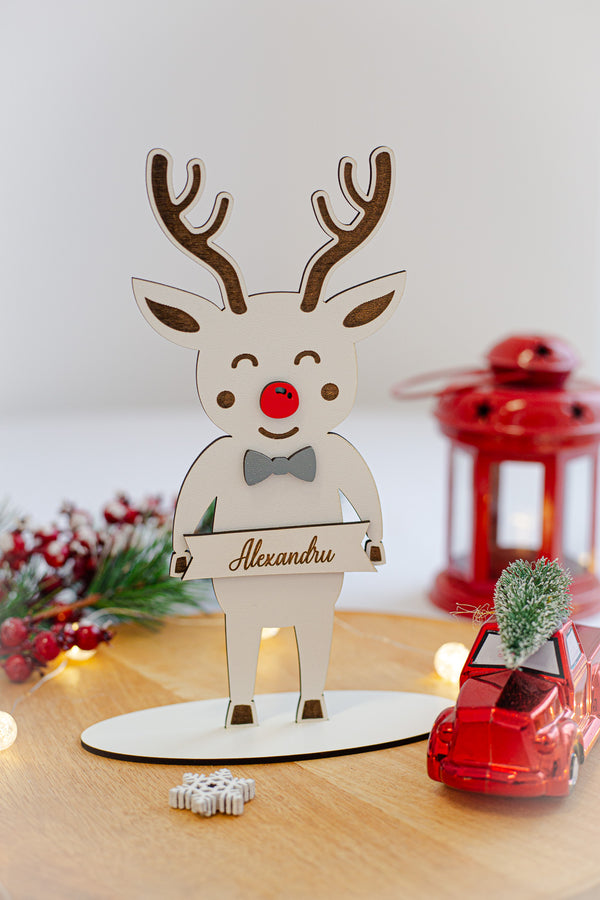 Ren personalizat cu nume - decorațiune din lemn pentru Crăciun